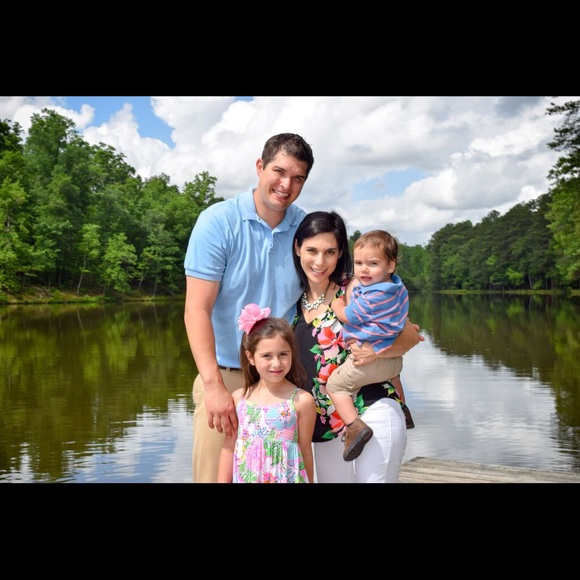 Meet your Posher, Kimberly - Picture 1 of 1